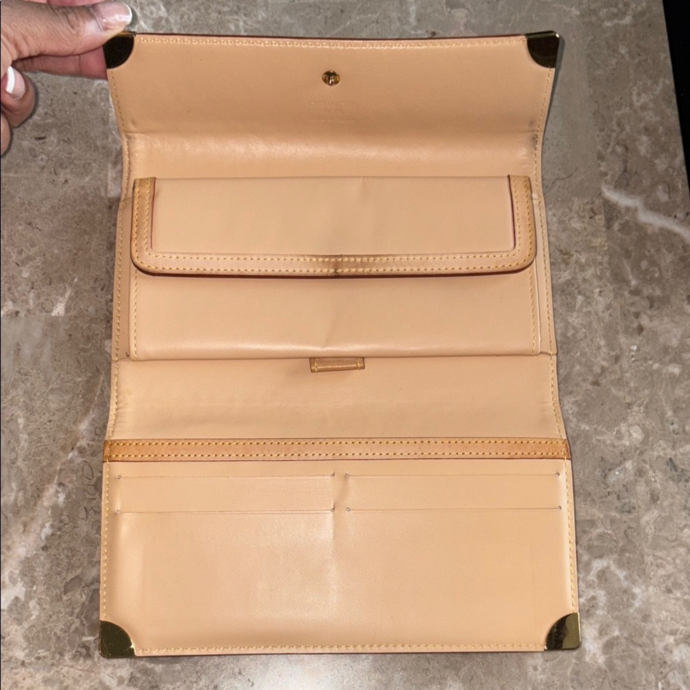 Louis Vuitton Murakami  Vintage  Monogram Tri-Fold Wallet - Picture 6 of 6
